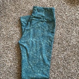 Lularoe one size leggings